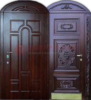 Стильная железная арочная дверь с декоративным элементом ДА-24 в Дзержинском