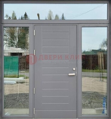 Серая стальная дверь с панелью МДФ и стеклянными фрамугами ДФГ-28 в Дзержинском