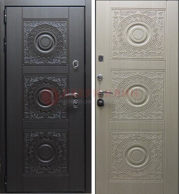 Темная стальная дверь с МДФ ДМ-161 для коттеджа в Дзержинском