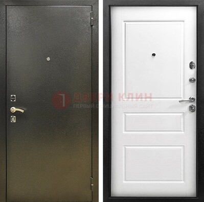 Входная дверь Темное серебро с порошковым напылением и белой МДФ ДП-272 в Дзержинском