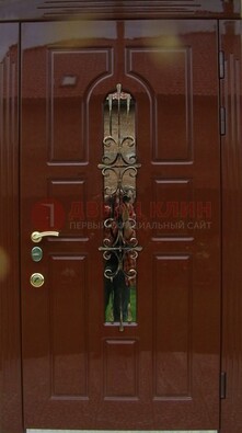 Красивая металлическая дверь со стеклом и ковкой ДСК-33 в Дзержинском