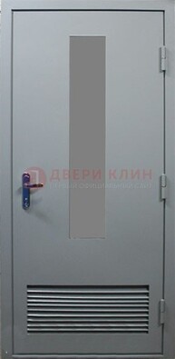 Серая металлическая техническая дверь с декоративной вставкой ДТ-14 в Брянске