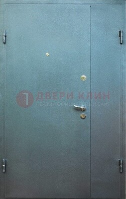 Серая тамбурная дверь ДТМ-34 в Дзержинском