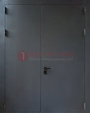 Черная распашная тамбурная дверь Порошок ДТМ-46 в Гатчине