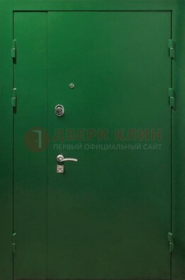 Зеленая распашная тамбурная дверь Порошок ДТМ-47 в Лыткарино